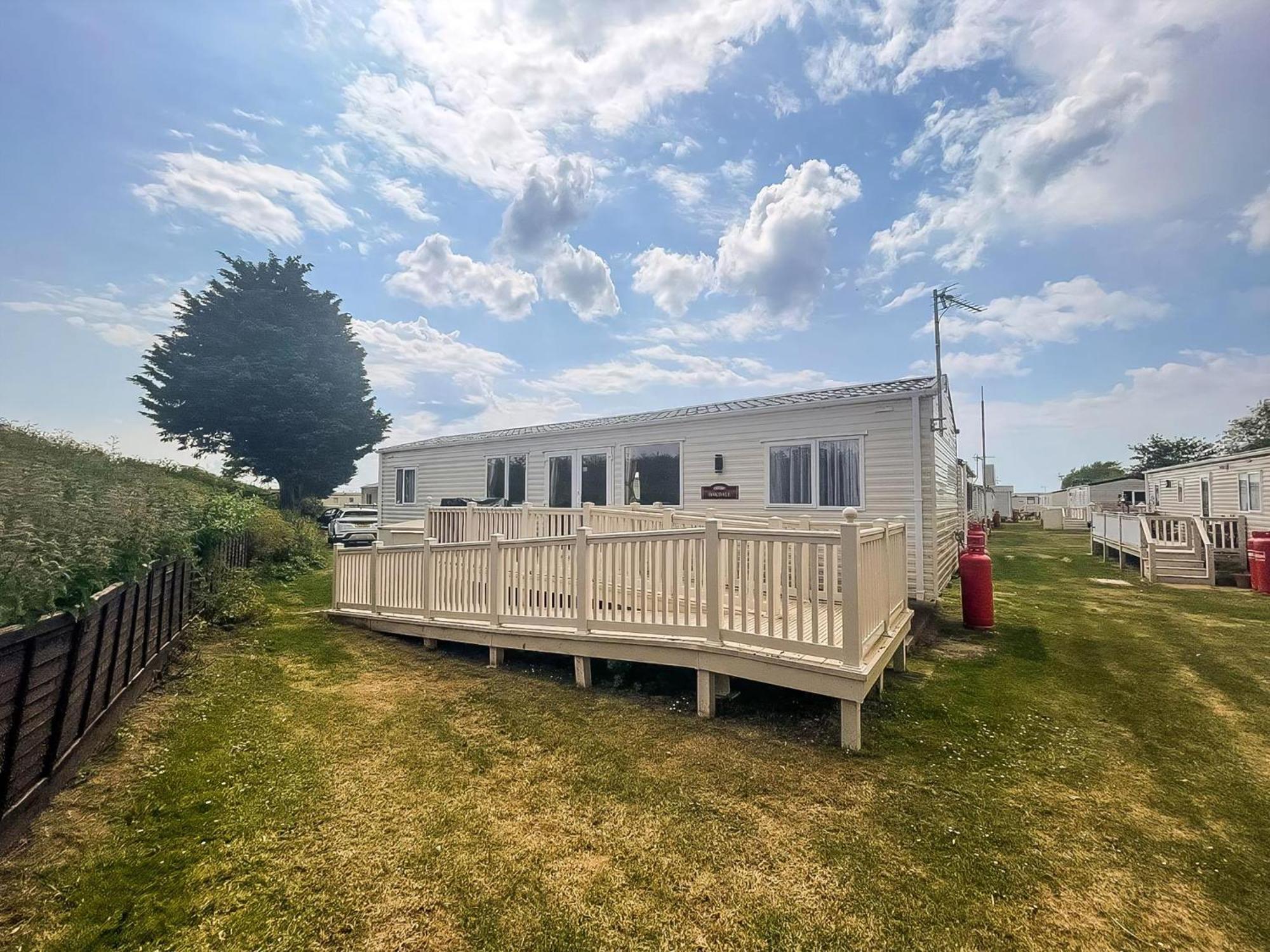 Beautiful 8 Berth Caravan At Heacham Beach In Norfolk Ref 21056C Hotel Exterior photo